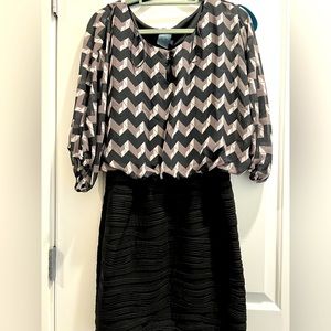 Tube Skirt Dress with Balloon Sleeves